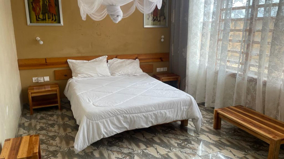 Bedroom 2, Tembo Beach Hotel, Musoma Urban