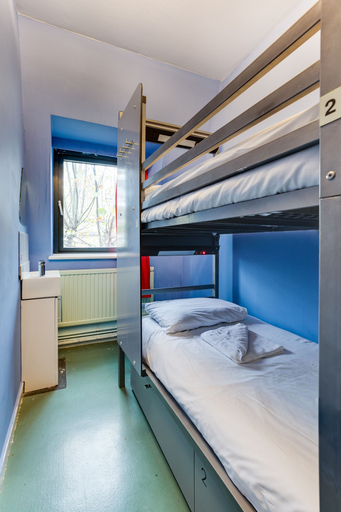 Bedroom 4, Clink 261 Hostel, London