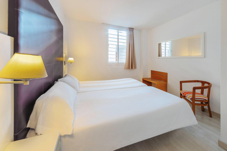 Bedroom 4, Club Simo Aparthotel, Baleares