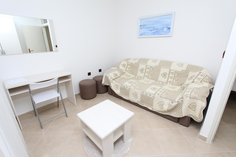 Bedroom 2, Apartments Luna, Rovinj