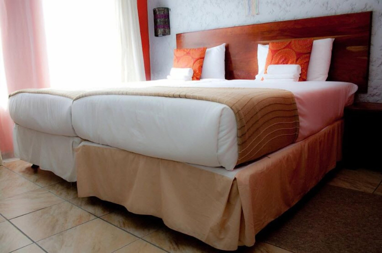Bedroom 4, Rivernest Boutique Cottages, Ngamiland East