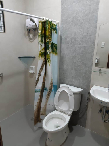 Bedroom 3, Restful 3BR Hillside Duplex, Baguio City