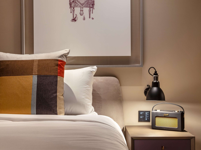 Bedroom 3, The Londoner, London