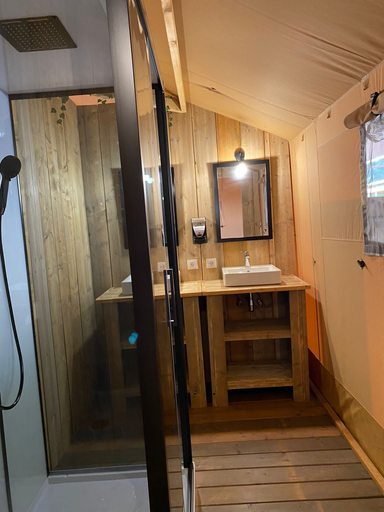 Bathroom, Glamping VALL de CODÓ, Girona