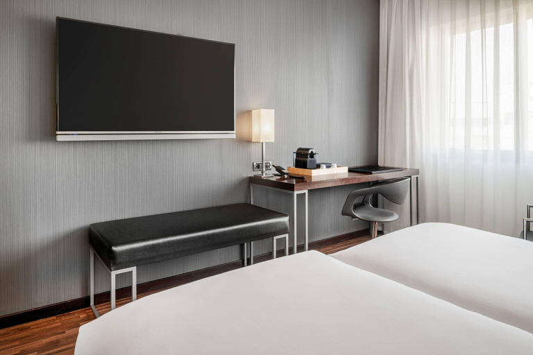 Bedroom 2, AC Hotel San Sebastián de los Reyes by Marriott, Madrid