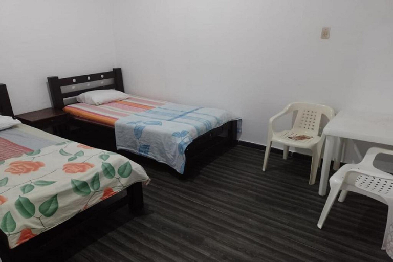 Bedroom 2, Selecta Colonial, Restrepo