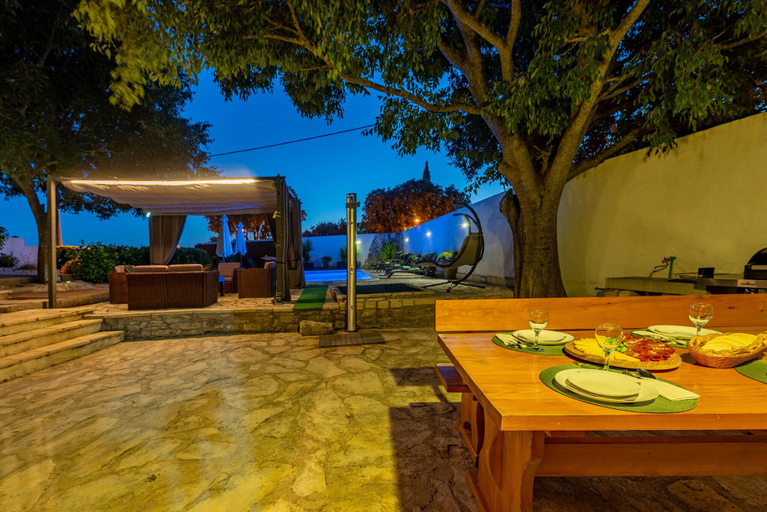 Food & Drinks 4, Villa Natura, Benkovac