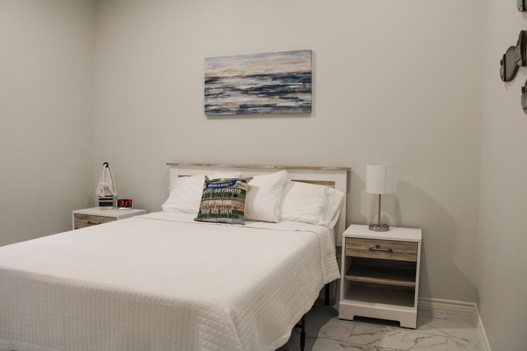 Bedroom 3, World Famous Fox Hollow Resort, Palo Pinto