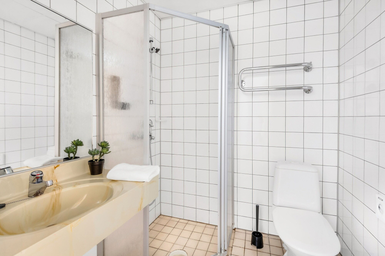 Bathroom 4, Hiisi Hotel Lohja, Uusimaa