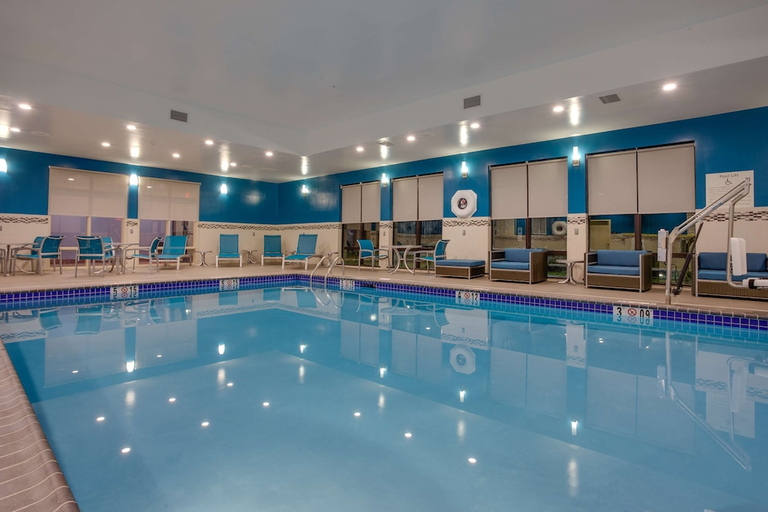Sport & Beauty 5, Hampton Inn & Suites Philadelphia/Bensalem, Bucks