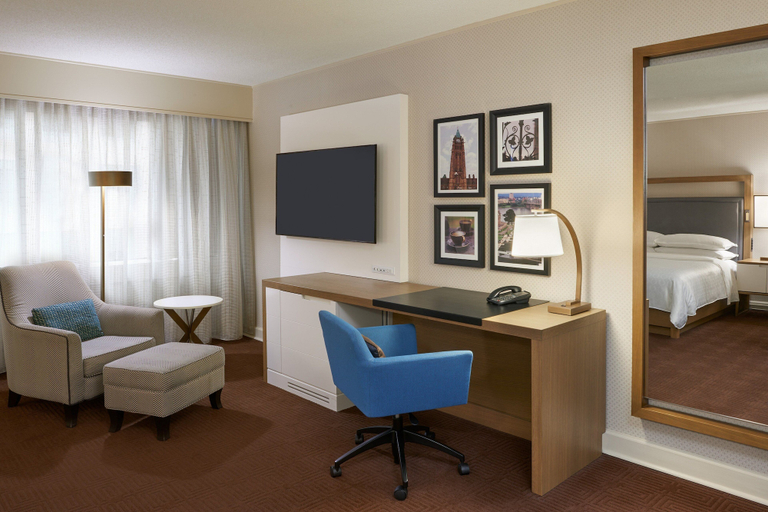 Bedroom 3, Sheraton Ottawa Hotel, Ottawa