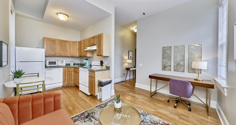 Dining Room 16