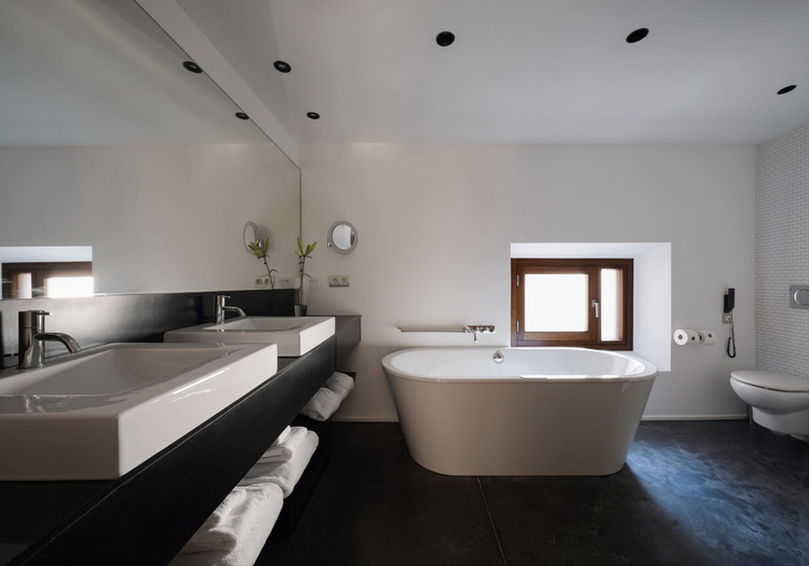 Bathroom 5, Son Brull Hotel & Spa, Baleares