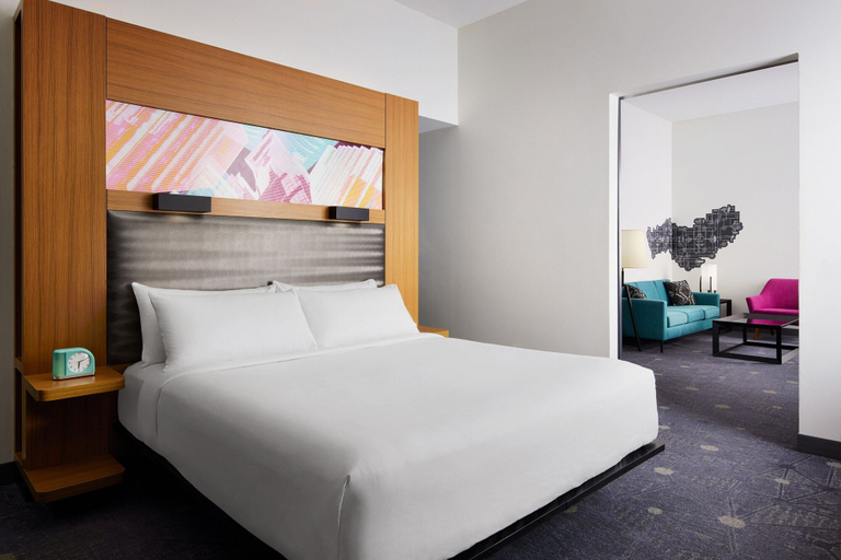Bedroom 3, Aloft by Marriott Leawood-Overland Park, Kansas City