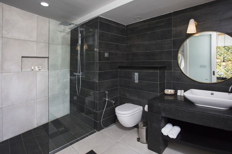 Bathroom 5, Delta Hotels by Marriott Antananarivo, Analamanga