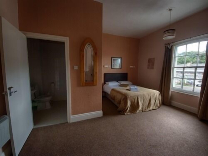 Bedroom 2, The Station Hotel, Suffolk