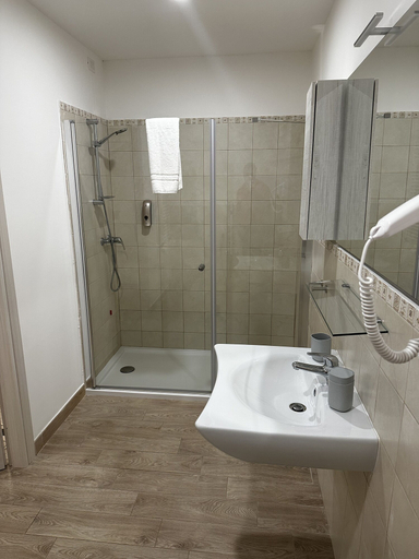 Bathroom 5, Domo Achenza, Oristano