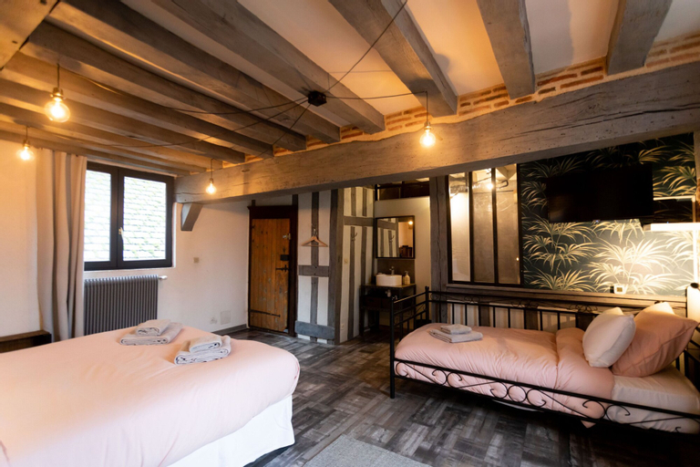 Bedroom 6