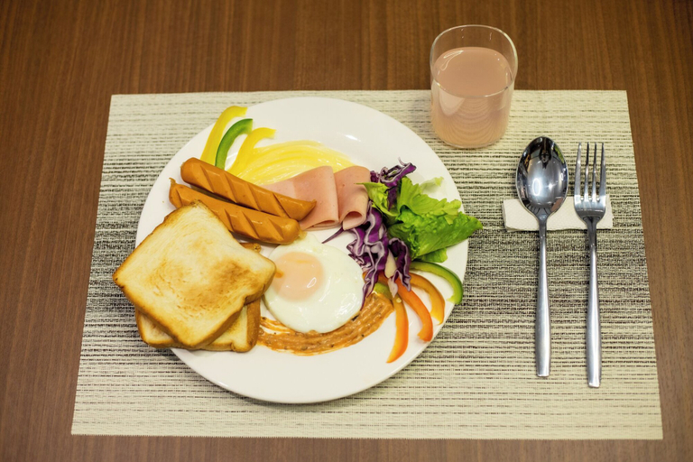 Food & Drinks 5, Riverside Hotel, Vientiane