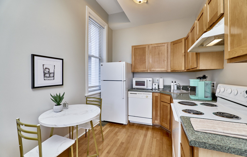 Dining Room 6