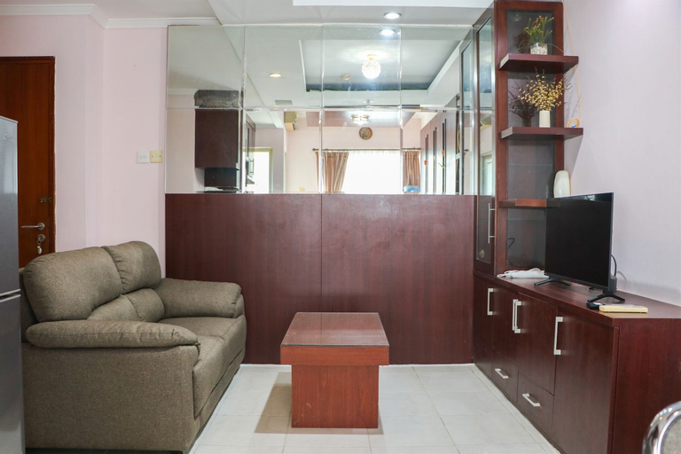 Others 5, Strategic and Comfort Stay 2BR at Sudirman Park Apartment By Travelio, Central Jakarta