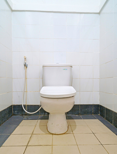 Bathroom 4, Collection O 92277 Setra Priangan Guest House, Bandung