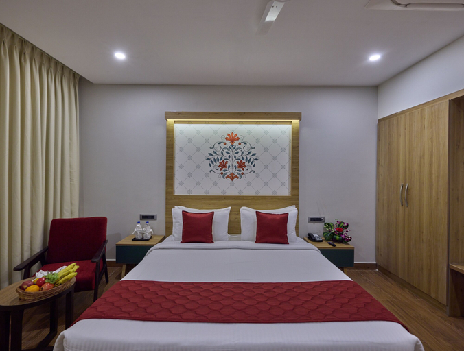 Bedroom 4, Golden Tulip Tirupati, Chittoor
