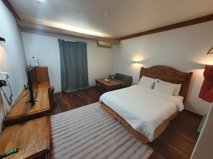 Bedroom 4, Suanbo Hotel Screen, Chungju