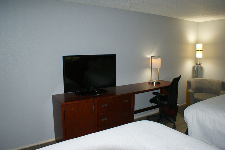 Bedroom 2, Sonesta Essential Van Buren Fort Smith, Crawford