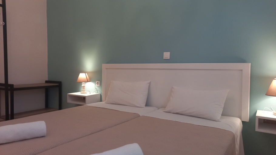 Bedroom 3, Amelia's Garden, Ionian Islands