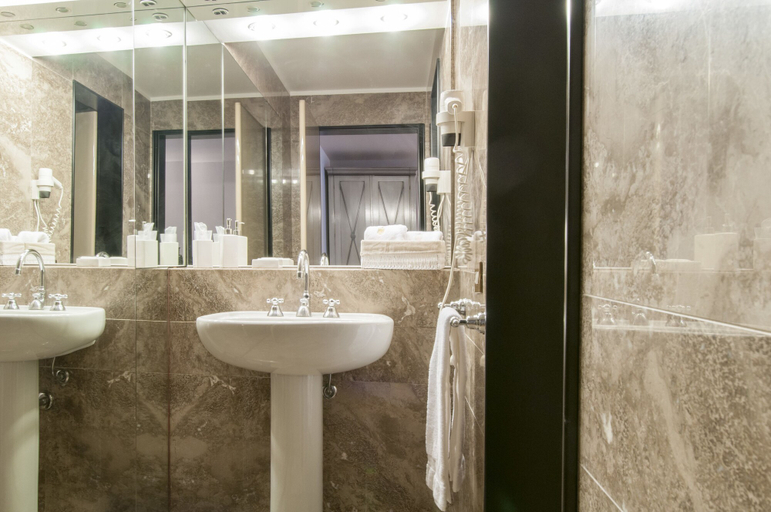 Bathroom 3, Milan Royal Suites & Luxury Apartments, Milano