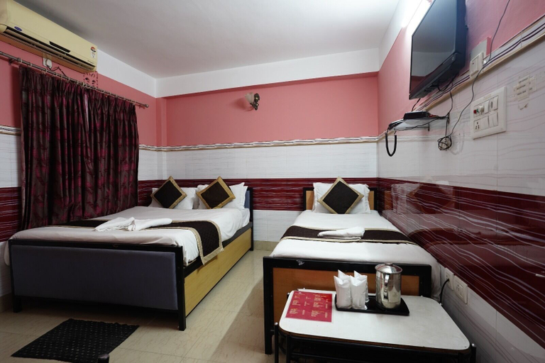 Bedroom 4, Tirupati Lodge Private Limited, Jalpaiguri