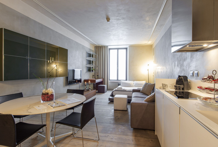 Others 3, Milan Royal Suites & Luxury Apartments, Milano