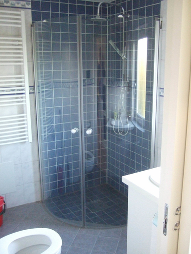 Bathroom 3, Platypus Penthouse Honeymoon Suite, Helsingborg
