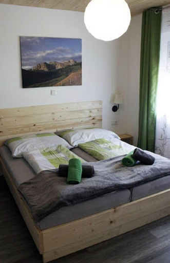 Bedroom 2, Nature Fun Apartments, Hermagor