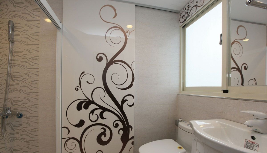 Bathroom 3, DeepDitch B&B, Yilan