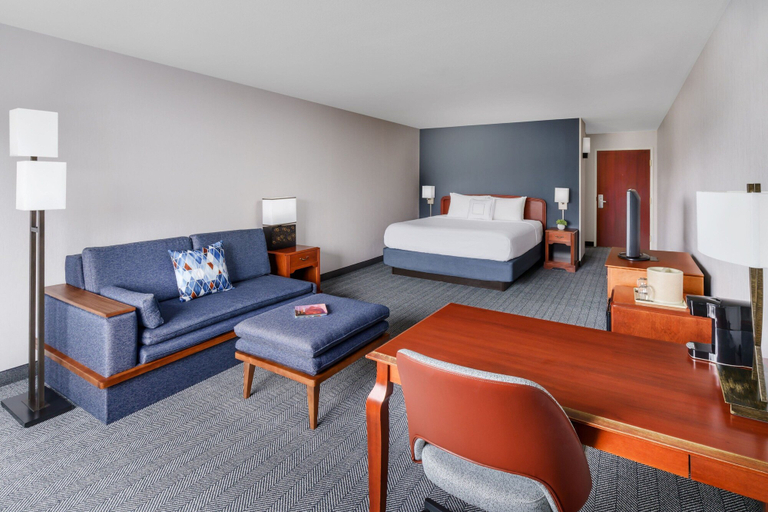 Bedroom 4, Courtyard by Marriott Sacramento Folsom, Sacramento