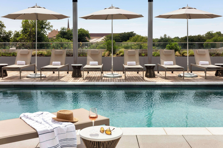 Sport & Beauty 2, Doubletree by Hilton Abilene Downtown Convention Center, Taylor