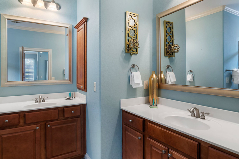 Bathroom 4, Dream Weaver, Okaloosa