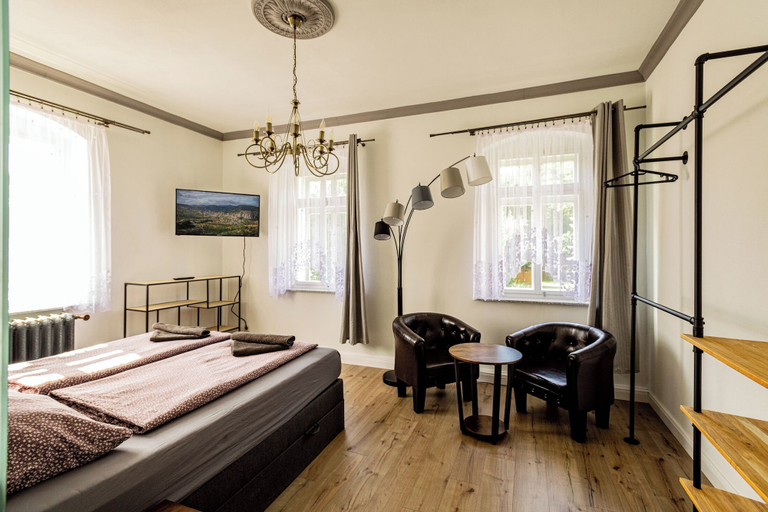 Bedroom 4, Villa Hänsch, Görlitz