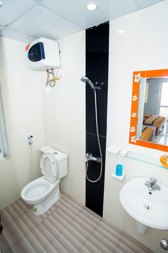 Bathroom 3, Cat Ba Golden Holiday Hotel, Cát Hải
