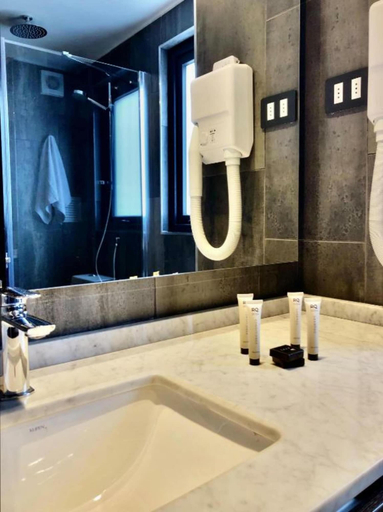 Bathroom 2, RQ Express Costanera, Santiago