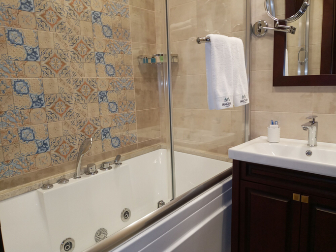 Bathroom 3, Macara Sheki City Hotel, Şəki City
