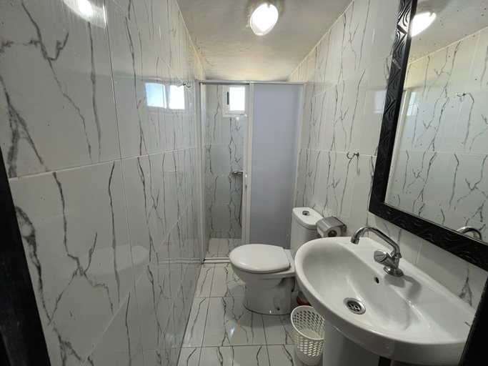 Bathroom 5, Riad Dar Naima Imsouane, Agadir-Ida ou Tanane