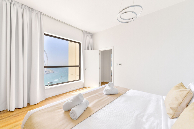 Bedroom 4, Luxury JBR - Full Sea View - Free Beach Resorts Access, Dubai