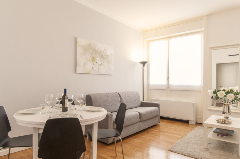 Others 5, Milan Royal Suites Magenta & Luxury Apartments, Milano