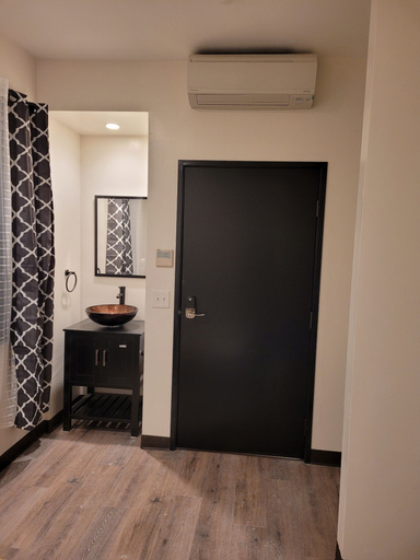 Others 5, Hotel Gigi San Diego, San Diego