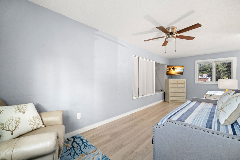 Bedroom 3, Convenience Cove II, Pinellas