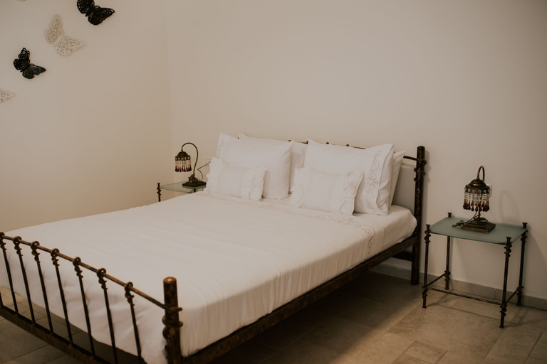 Bedroom 4, Kinneret View