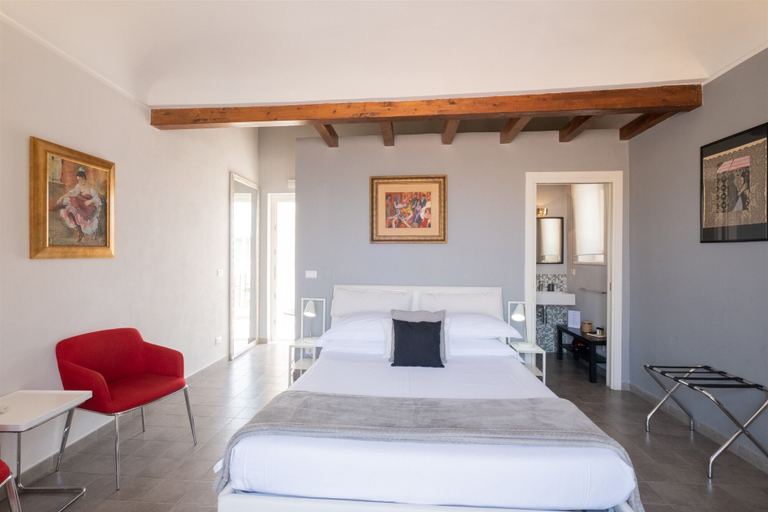 Bedroom 5, Palazzo Gilistro, Syracuse